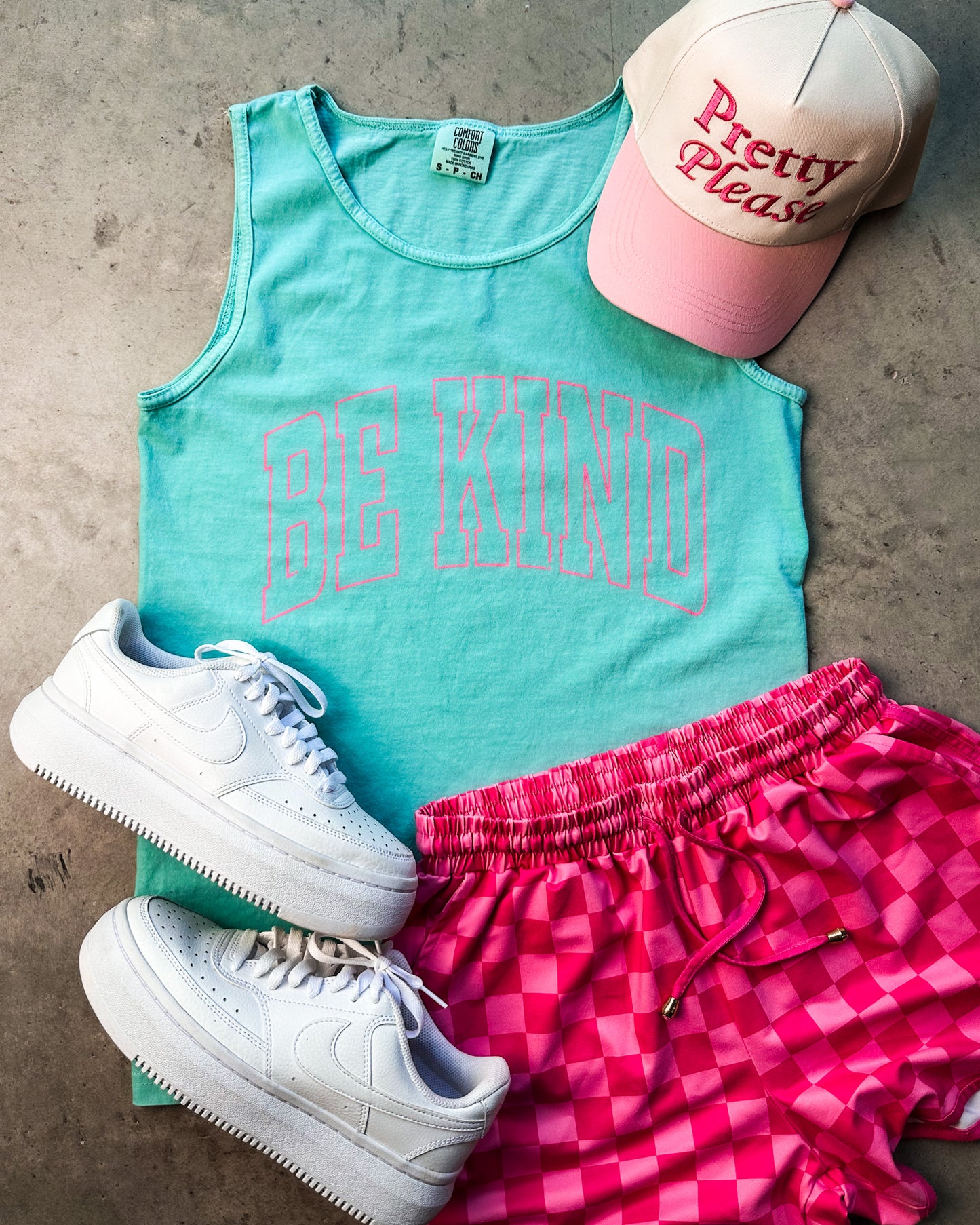 Be Kind Graphic Tank Top